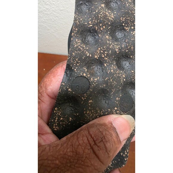 Asportuguesas Women's Cork Thong Flip-Flops Turtle Print & Black Straps Size 35/ - Picture 6 of 7